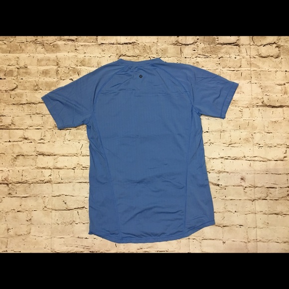 Lululemon Blue Short Sleeve Shirt - Picture 3 of 7
